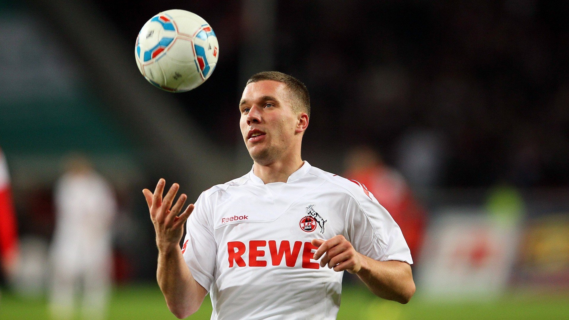 过去与未来：欧冠历史的辉煌和新星的崛起，欧冠去年